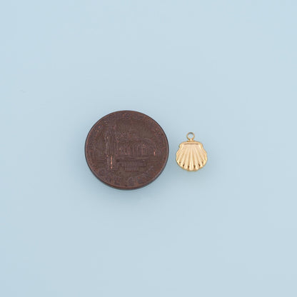 Scallop Pendant,14K Gold Beach Vacation Charm DIY Charm for Necklace Bracelet Making