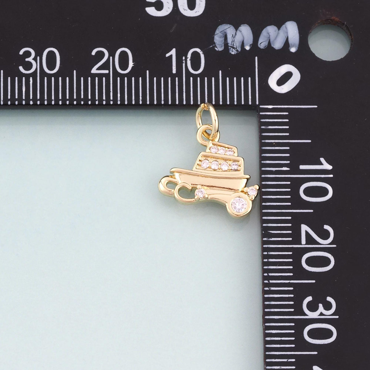 18K Gold Filled Cubic Zirconia Charm Pendant for Jewelry Making