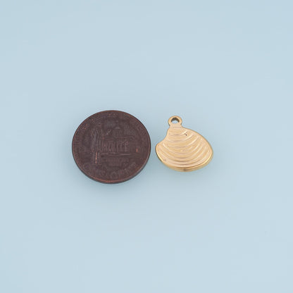 Clam Shell Pendant,14K Gold Minimal Ocean Theme Charm DIY Charm for Necklace Bracelet Making