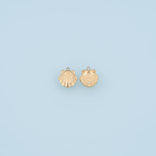 Scallop Shell Pendant,14K Gold Beach Theme Charm DIY Charm for Necklace Bracelet Making