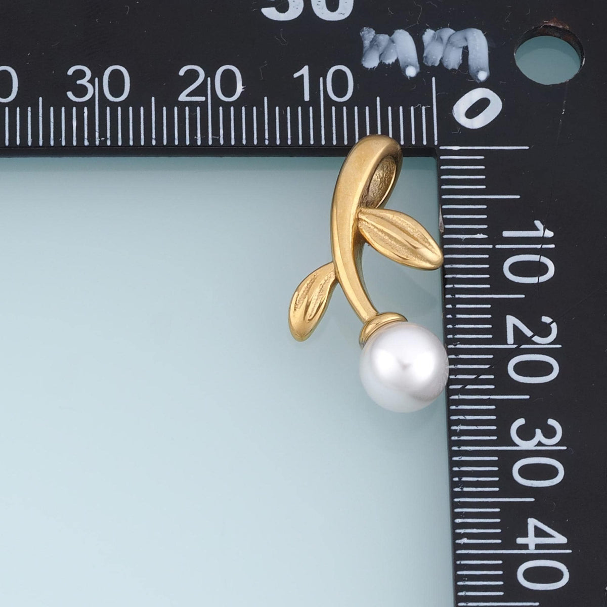 Pearl Flower Charm Pendant for Jewelry Making